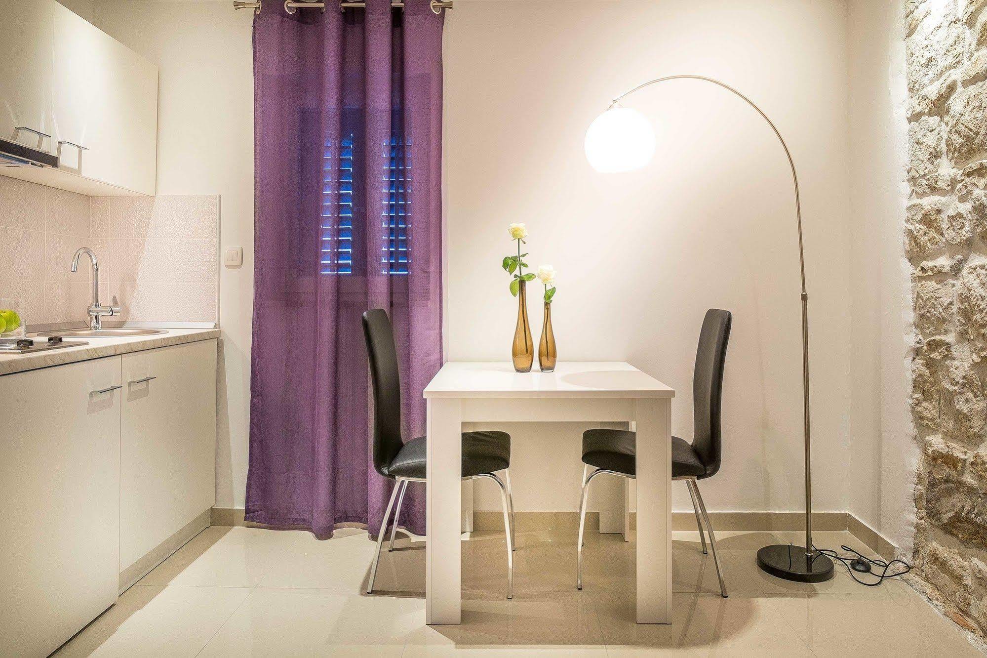 Split Oasis Studio Apartments Εξωτερικό φωτογραφία